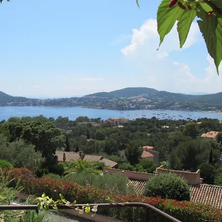 Villa 4 Chambres Vue Mer Et Piscine Dans Au Calme Sur Les Hauteur