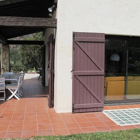 4 Chambres Vue Mer Et Piscine Dans Au Calme Sur Les Hauteur Saint-Raphael (Var)