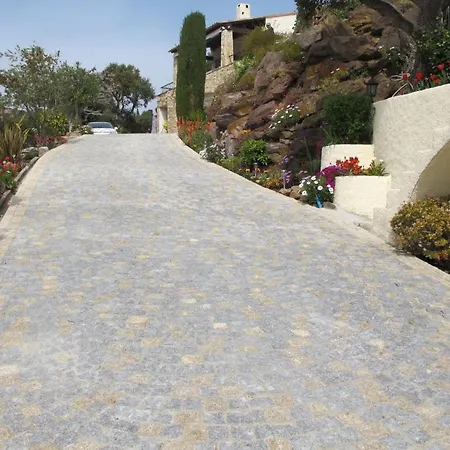 4 Chambres Vue Mer Et Piscine Dans Au Calme Sur Les Hauteur Saint-Raphael (Var)