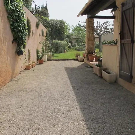 4 Chambres Vue Mer Et Piscine Dans Au Calme Sur Les Hauteur Villa *